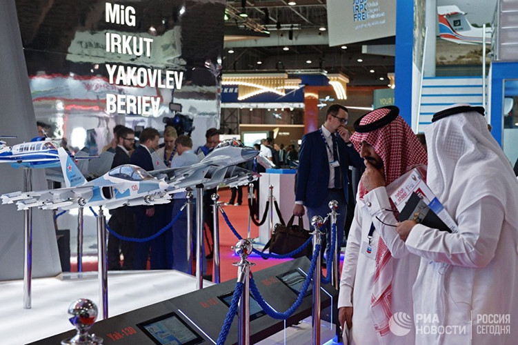 Ngắm dàn máy bay khủng tại triển lãm hàng không Dubai